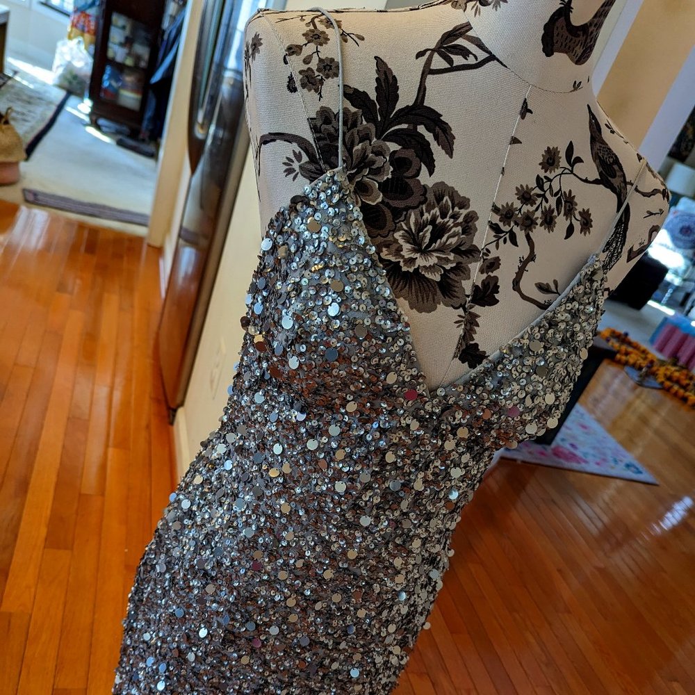 NWOT Holiday Glam - Adrianna Papell Sequin Evening Dress
